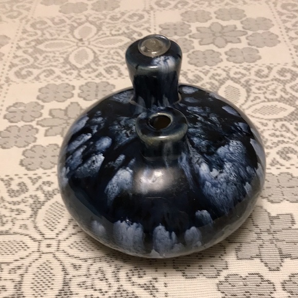 Letterman hand crafted pot - Picture 2 of 3